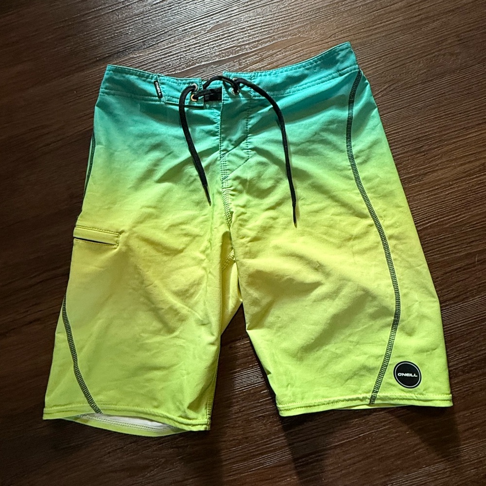 O'Neill Green and Yellow Swim Trunks Vibrant Design